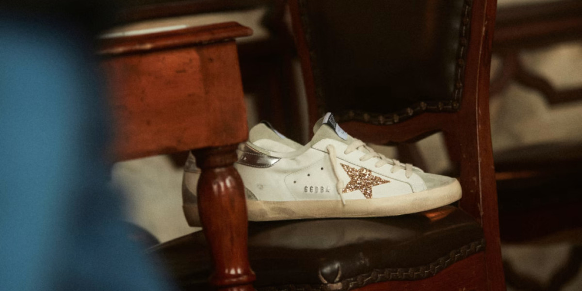 There are sheer fashion Golden Goose Shoes Outlet looks perfect for humid