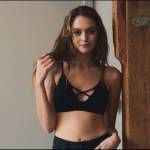 Vivienne Holt Profile Picture